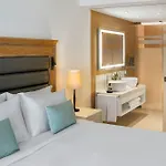 Pine Cliffs Ocean Suites, A Luxury Collection & Spa, Algarve Hotel