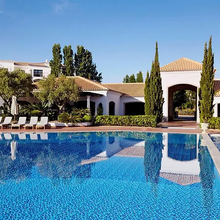 Pine Cliffs Ocean Suites, A Luxury Collection & Spa, Algarve אלבופיירה