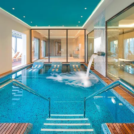Hotel Pine Cliffs Ocean Suites, A Luxury Collection & Spa, Algarve