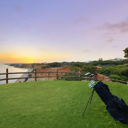 Pine Cliffs Ocean Suites, A Luxury Collection & Spa, Algarve Αλμπουφέιρα