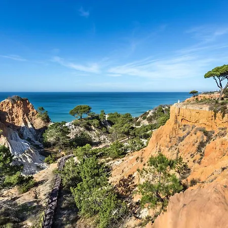 מלון Pine Cliffs Ocean Suites, A Luxury Collection & Spa, Algarve אלבופיירה