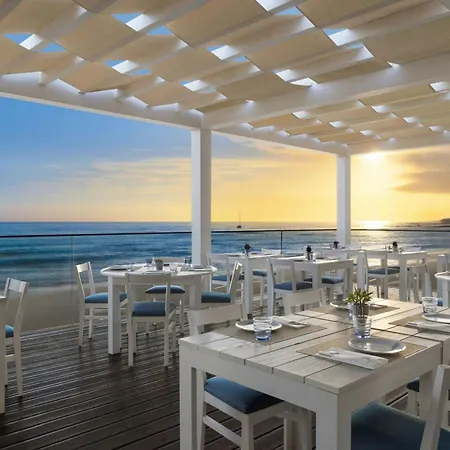 Pine Cliffs Ocean Suites, A Luxury Collection & Spa, Algarve 5* アルブフェイラ