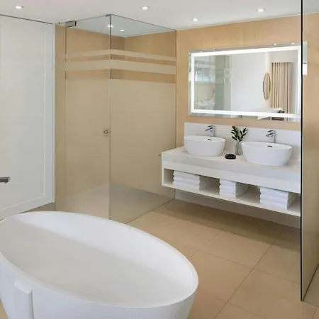 Pine Cliffs Ocean Suites, A Luxury Collection & Spa, Algarve Szálloda Albufeira