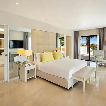 Pine Cliffs Ocean Suites, A Luxury Collection & Spa, Algarve 5*