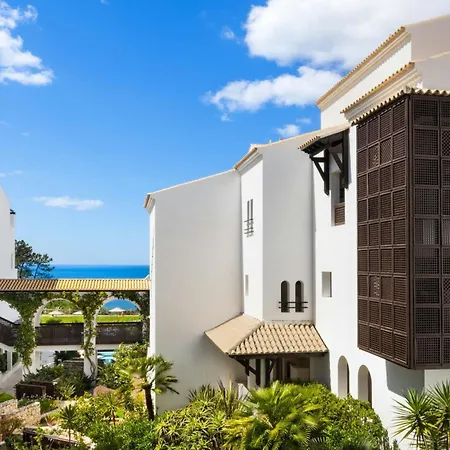 Pine Cliffs Ocean Suites, A Luxury Collection & Spa, Algarve