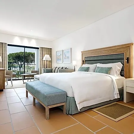 Pine Cliffs Ocean Suites, A Luxury Collection & Spa, Algarve Hotel