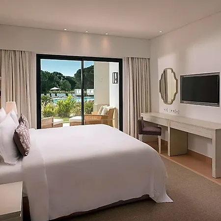 Pine Cliffs Ocean Suites, A Luxury Collection & Spa, Algarve Otel Albufeira