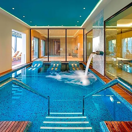 Otel Pine Cliffs Ocean Suites, A Luxury Collection & Spa, Algarve 5*