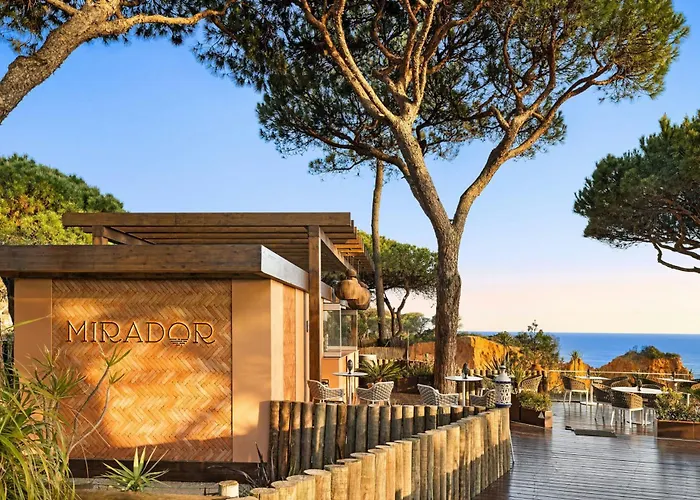 Pine Cliffs Ocean Suites, A Luxury Collection & Spa, Algarve Hotel 5*