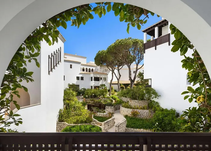 Szálloda Pine Cliffs Ocean Suites, A Luxury Collection & Spa, Algarve Albufeira