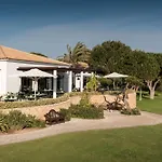 Pine Cliffs Ocean Suites, A Luxury Collection & Spa, Algarve 5*
