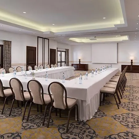 Otel Pine Cliffs Ocean Suites, A Luxury Collection & Spa, Algarve 5*